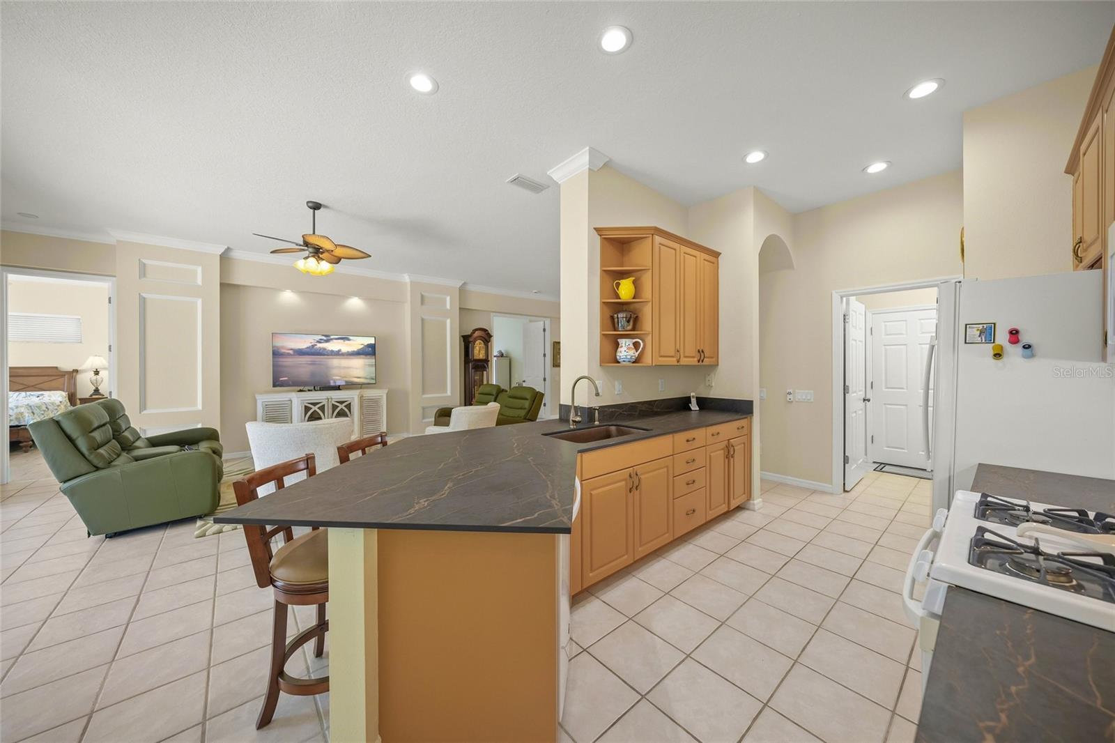 UNIVERSITY PARK COUNTRY CLUB - Residential