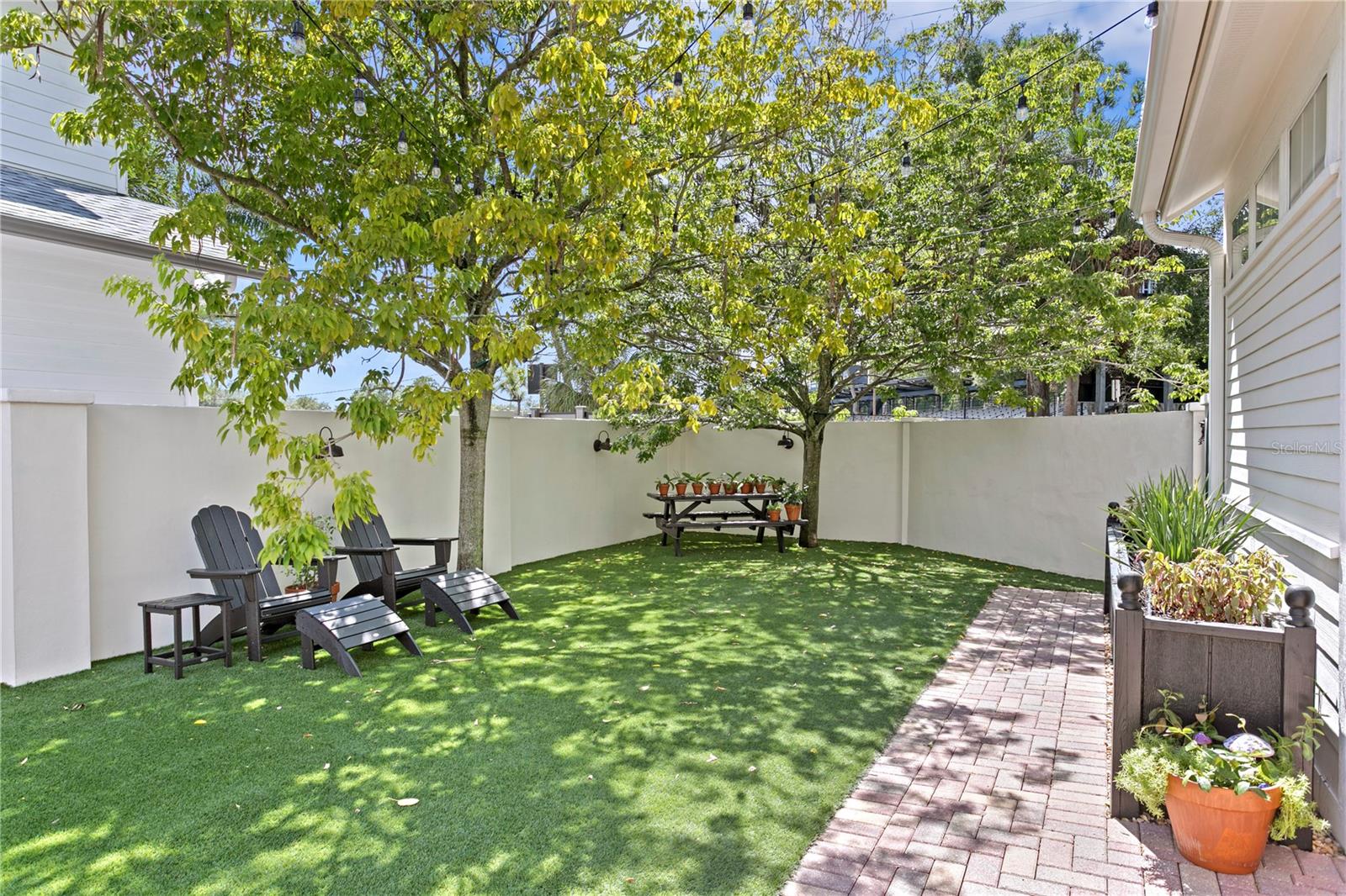 BAY VIEW ESTATES - Residential