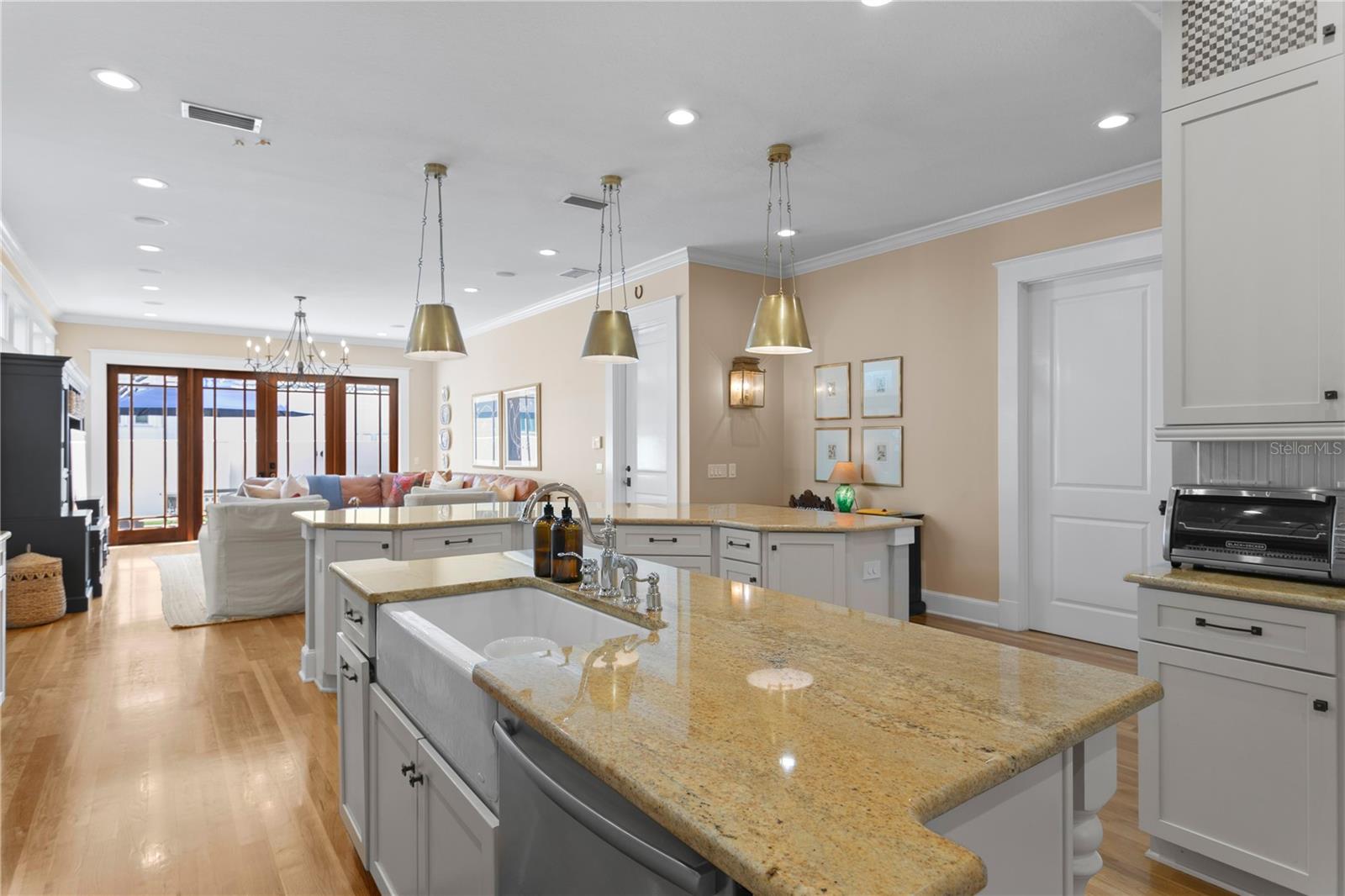 BAY VIEW ESTATES - Residential