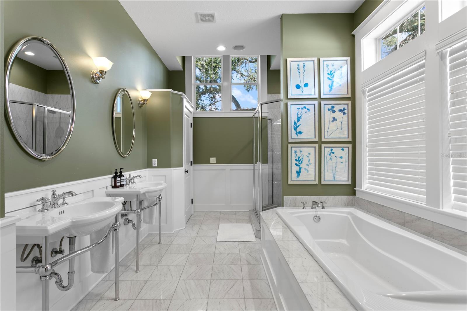 BAY VIEW ESTATES - Residential