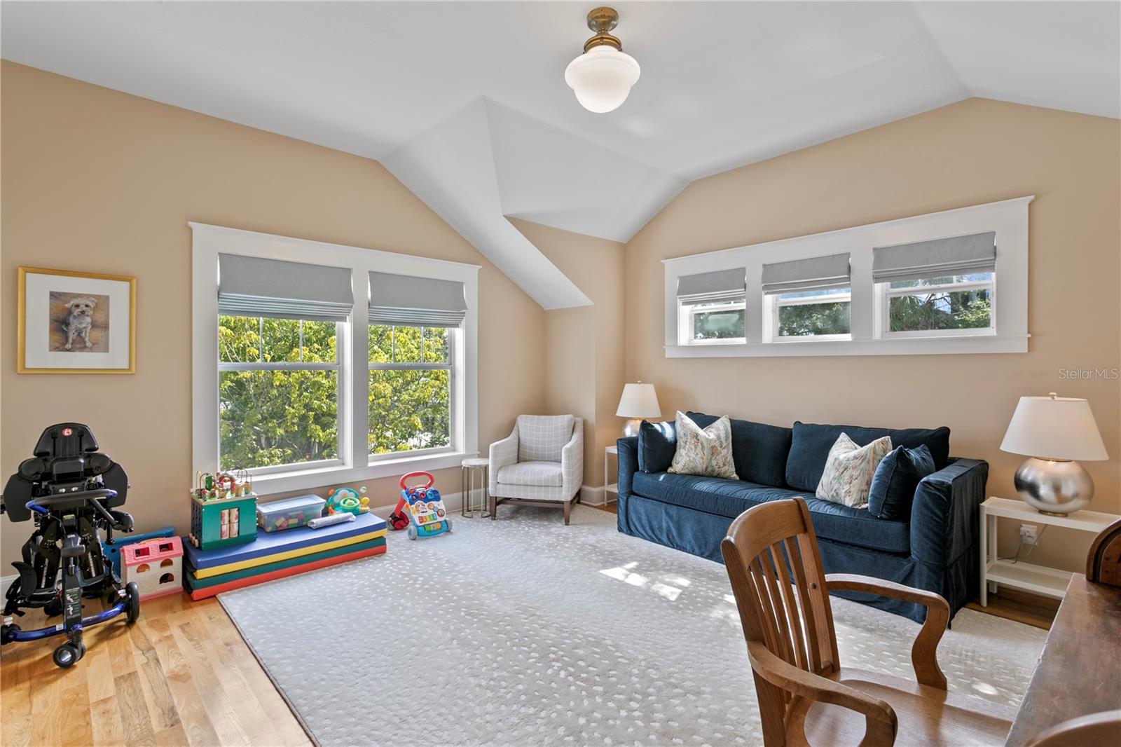 BAY VIEW ESTATES - Residential