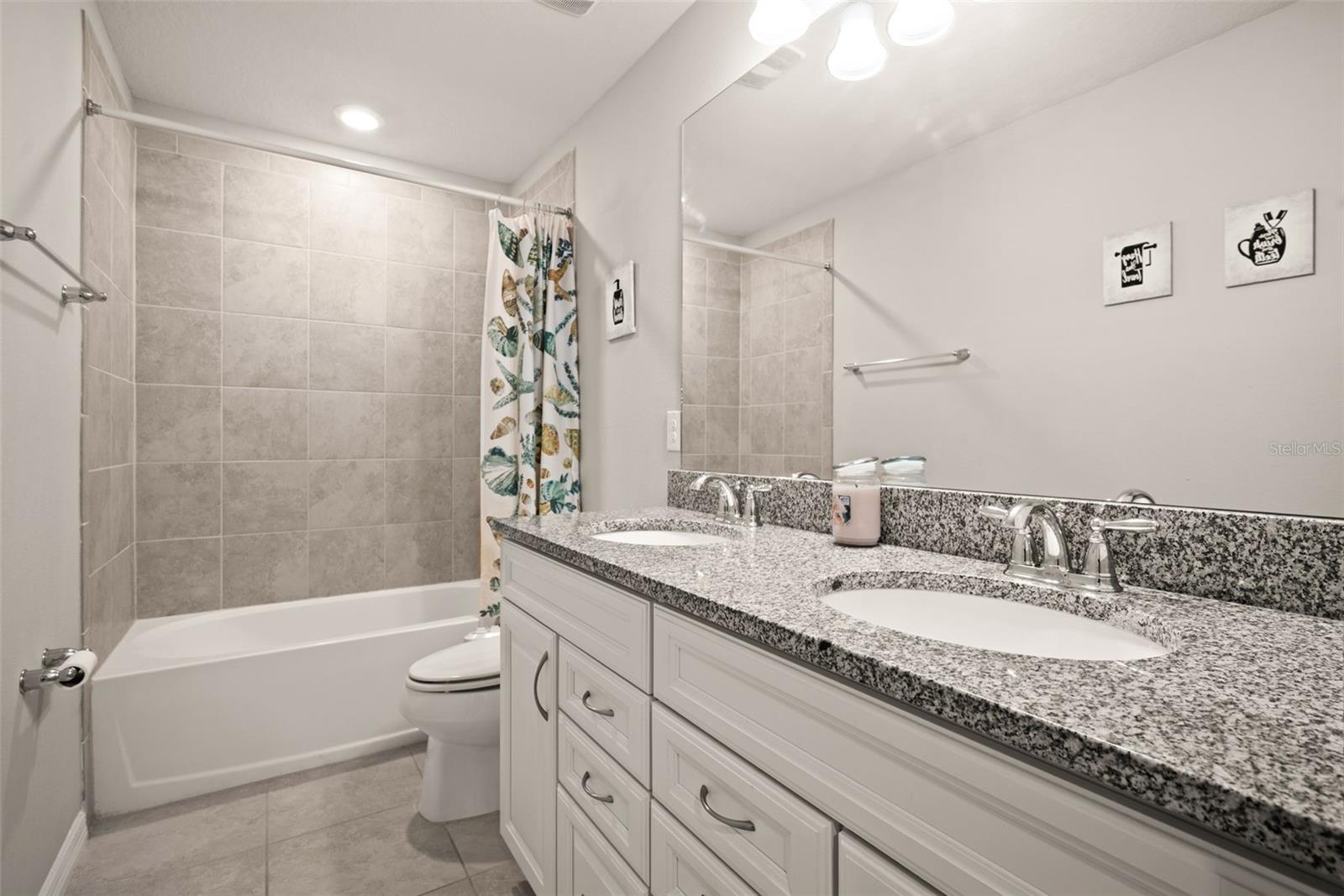 BIRCHWOOD PRESERVE NORTH PH 1 - Residential