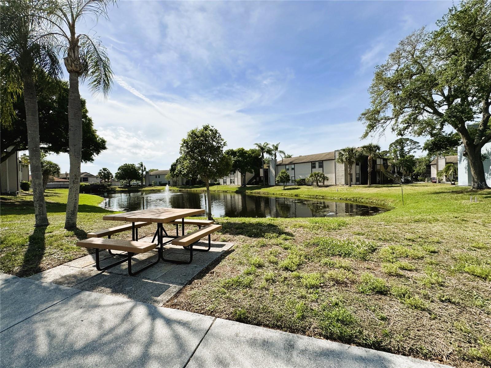 MIRROR LAKE CONDO SEC 2 - Residential