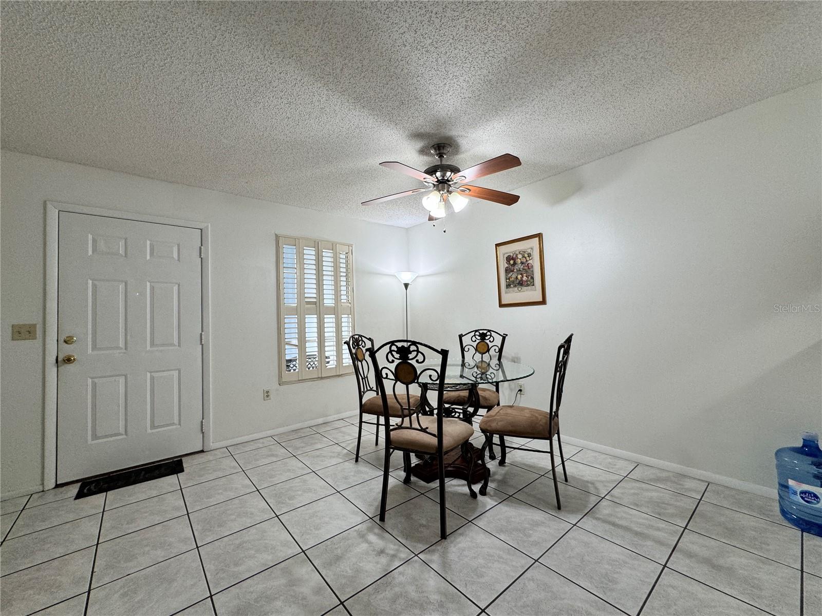 MIRROR LAKE CONDO SEC 2 - Residential