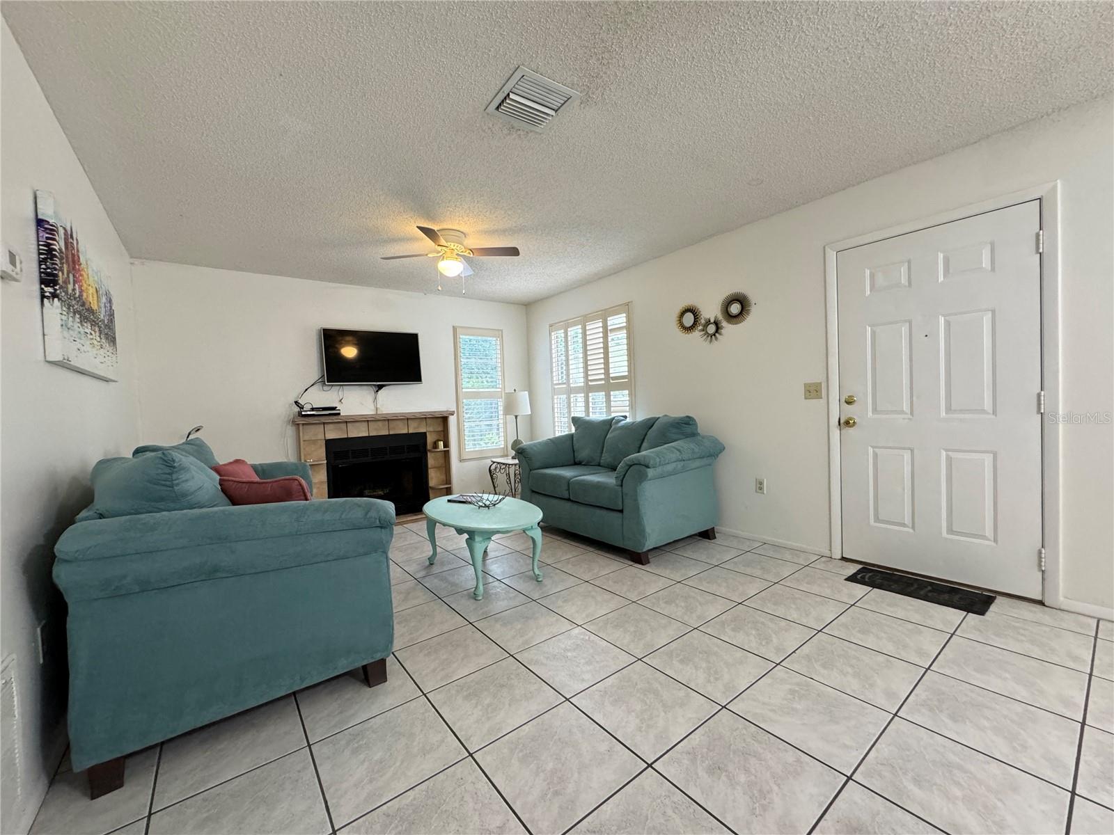 MIRROR LAKE CONDO SEC 2 - Residential