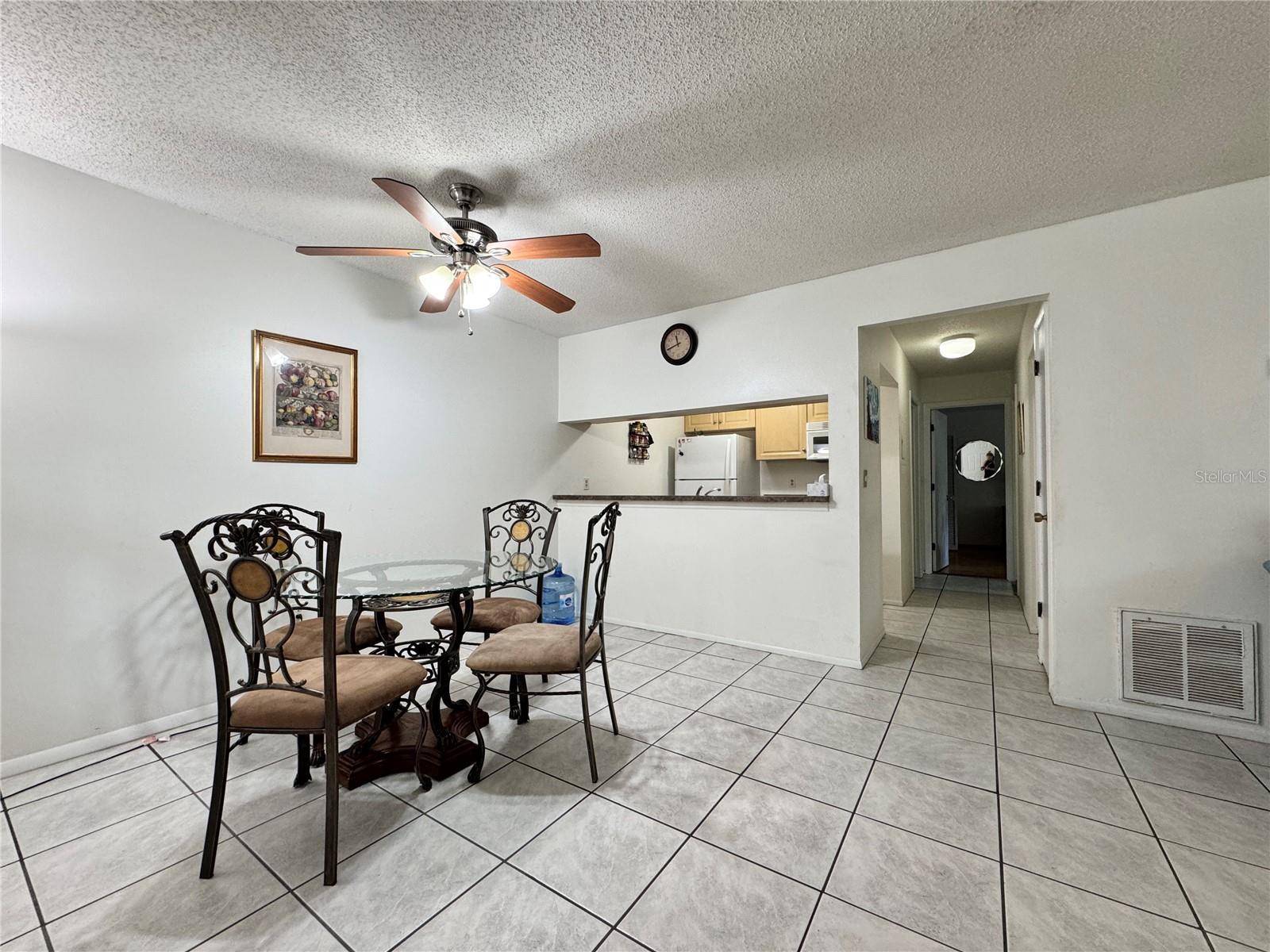 MIRROR LAKE CONDO SEC 2 - Residential