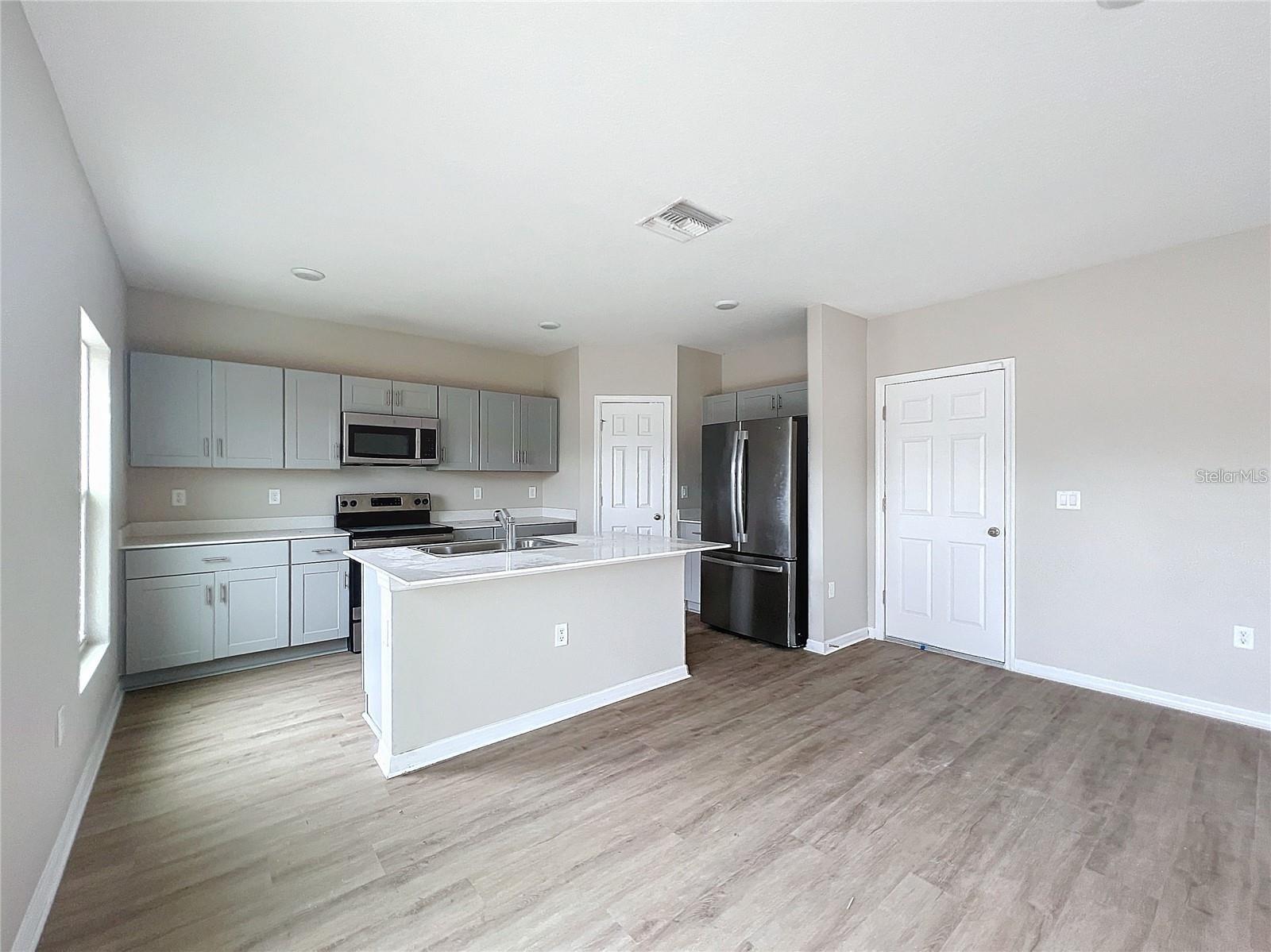 PINNACLE POINT - Residential