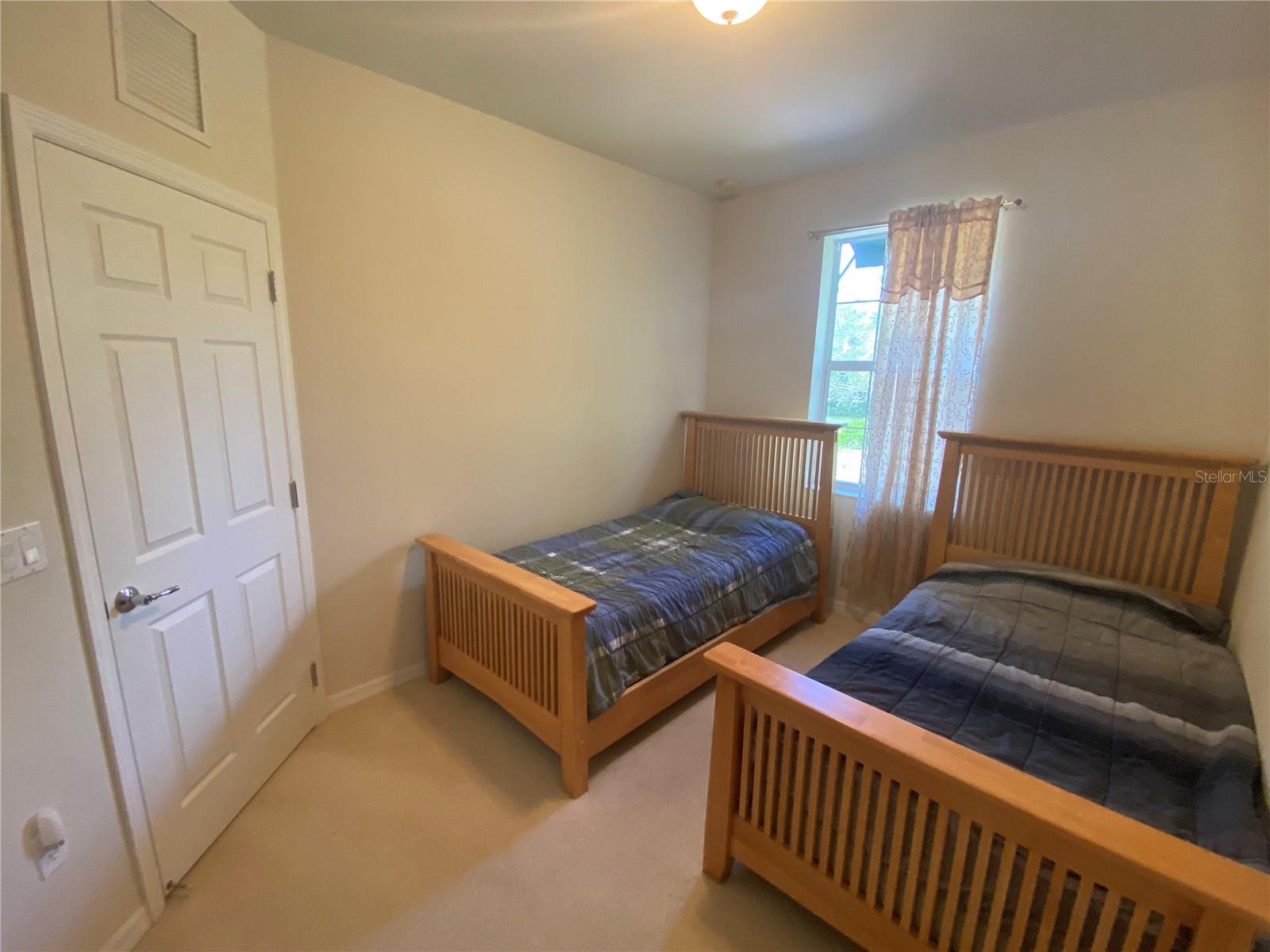 SAN MICHELE AT UNIVERSITY COMMONS - Residential Lease