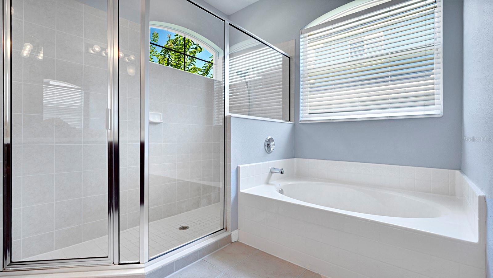 SORRENTO HILLS PH 01 & 02 LT 01 BLK A ORB - Residential