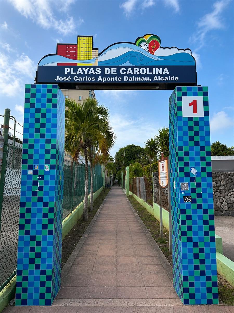 CONDOMINIO LOS CORALES - Residential