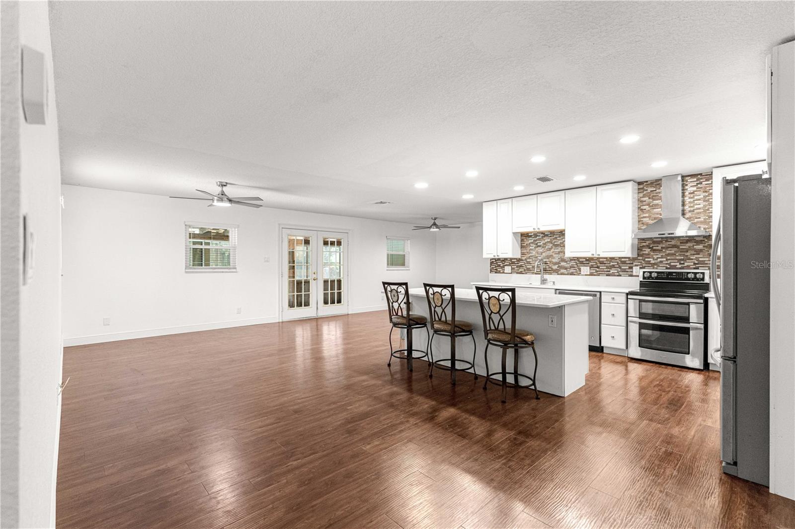 LAKEWOOD UNIT 2 REVISTED - Residential