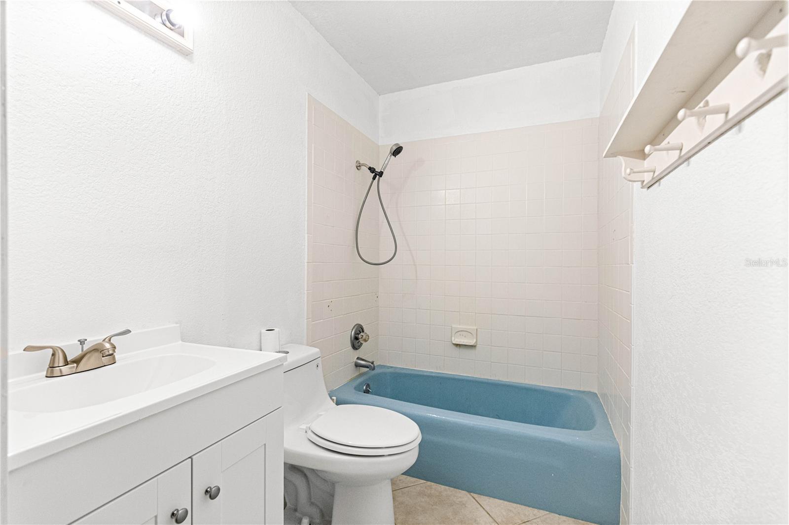 LAKEWOOD UNIT 2 REVISTED - Residential