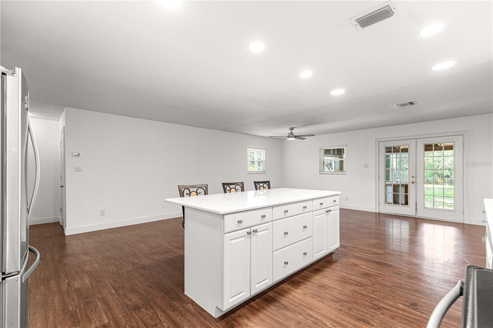 LAKEWOOD UNIT 2 REVISTED - Residential
