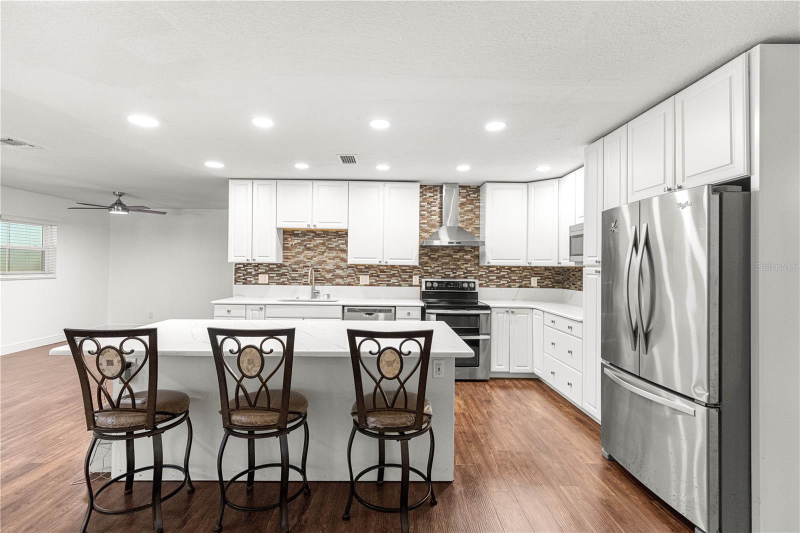 LAKEWOOD UNIT 2 REVISTED - Residential