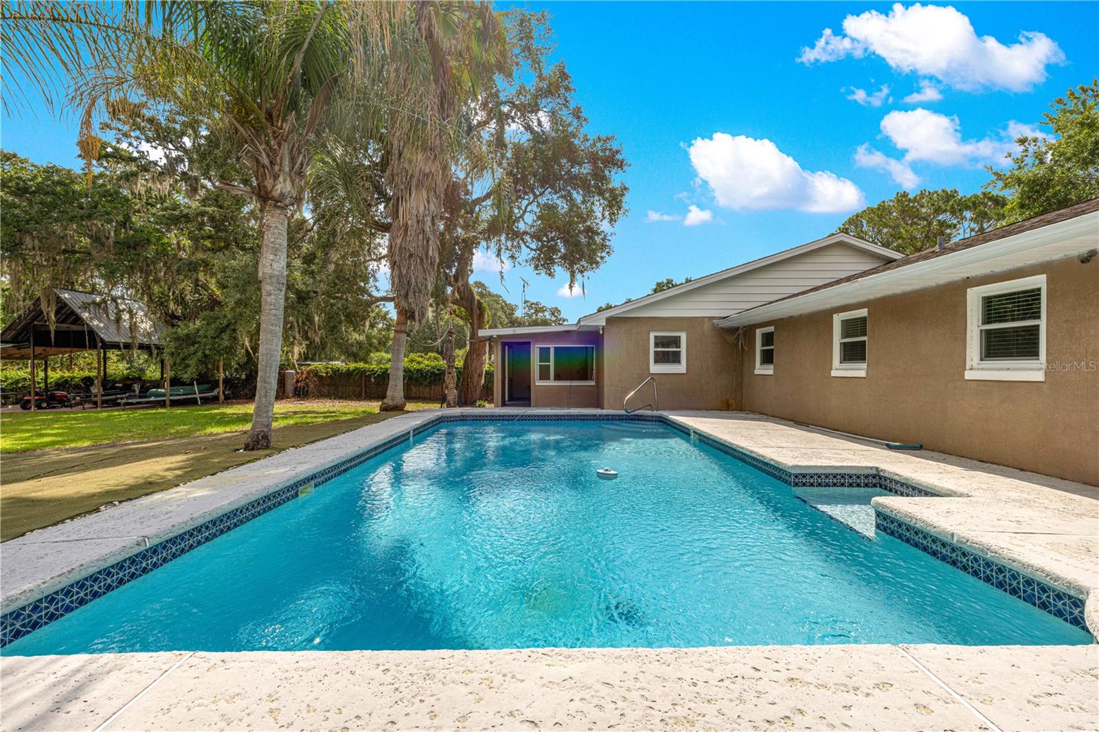 LAKEWOOD UNIT 2 REVISTED - Residential