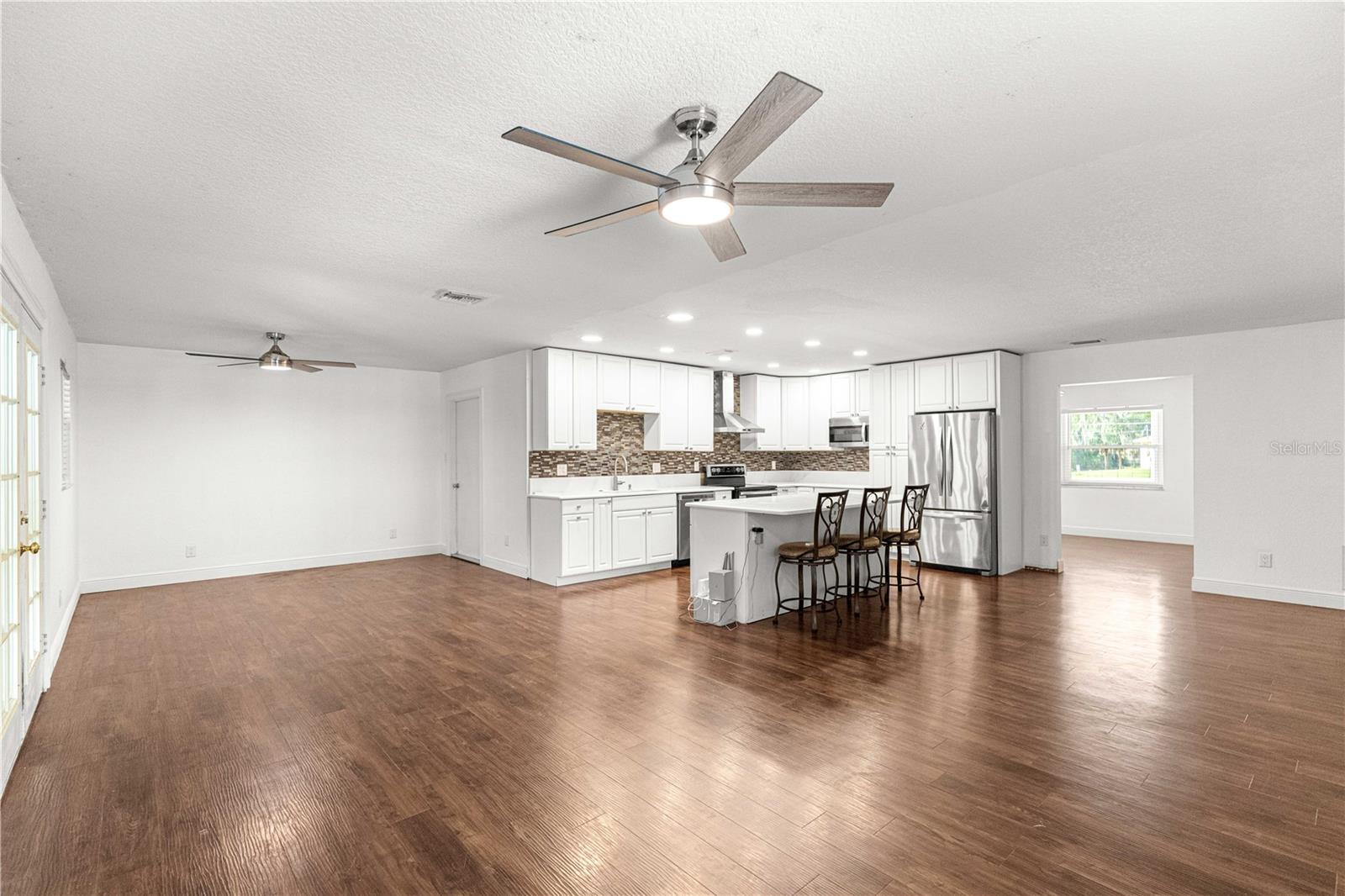 LAKEWOOD UNIT 2 REVISTED - Residential