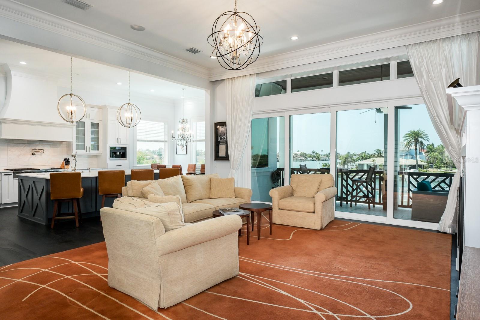 HOWARD ESTATES - Residential