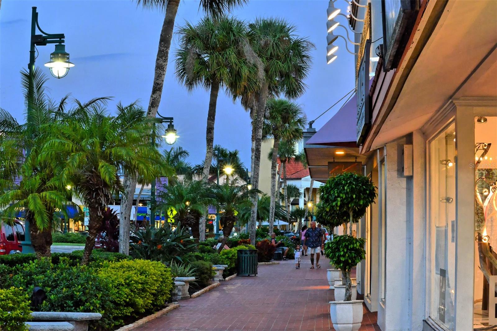 SAINT ARMANDS DIV JOHN RINGLING ESTATES - Residential