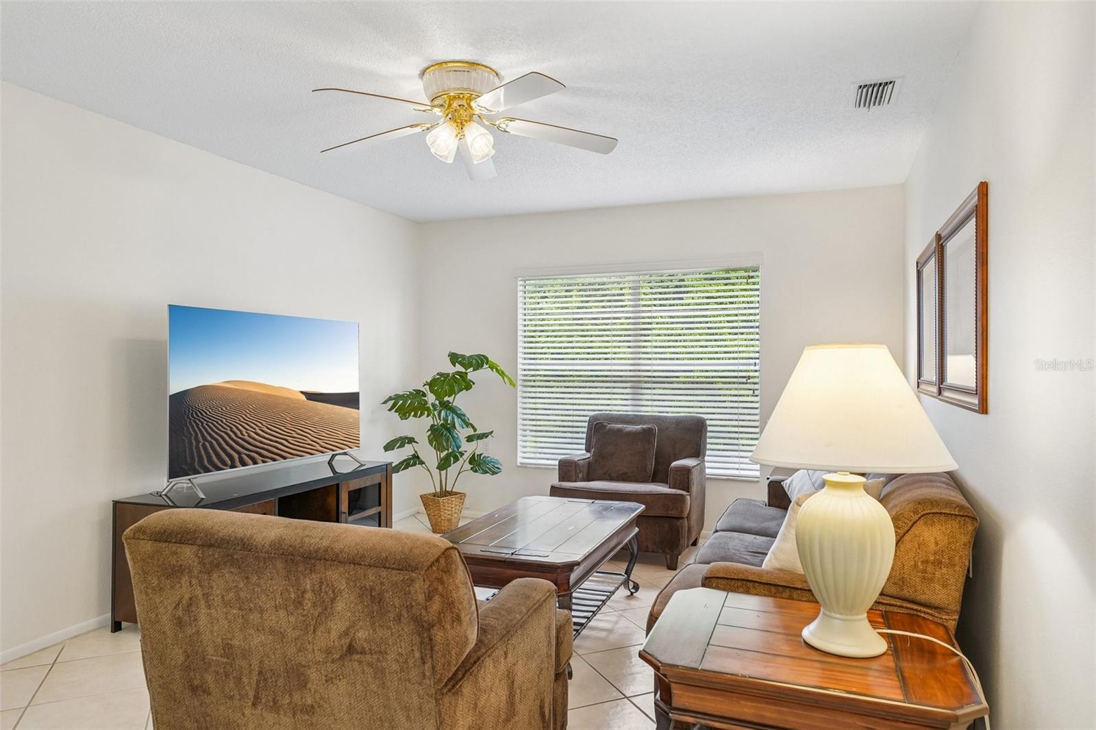 TIMBER OAKS UNIT 03B - Residential