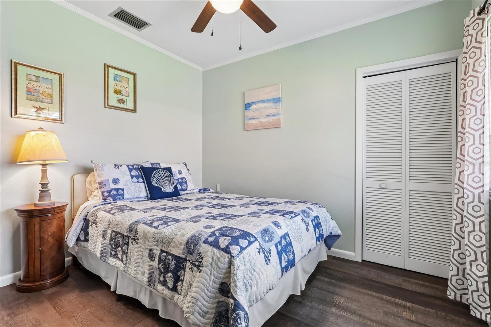 ROD N REEL CLUB - Residential