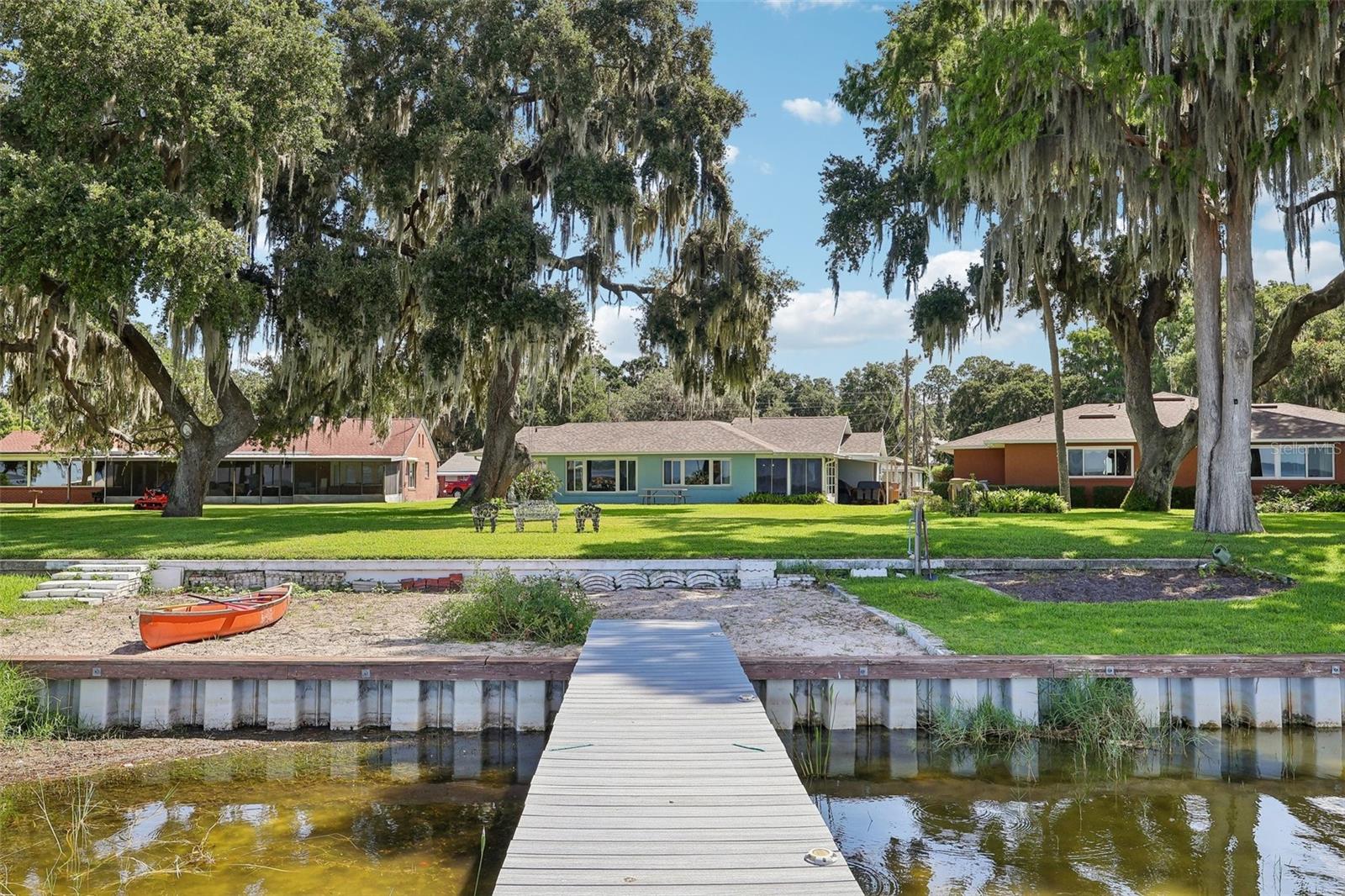 ROD N REEL CLUB - Residential