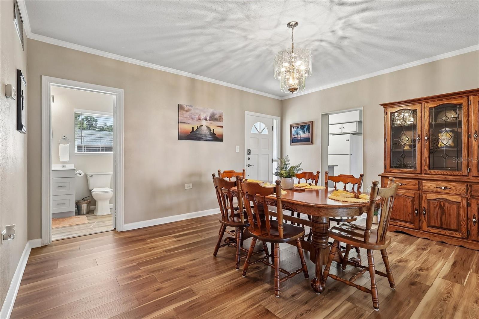 ROD N REEL CLUB - Residential
