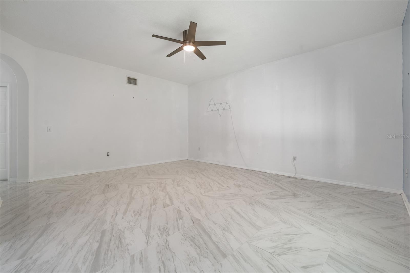 BAY ARBOR - Residential