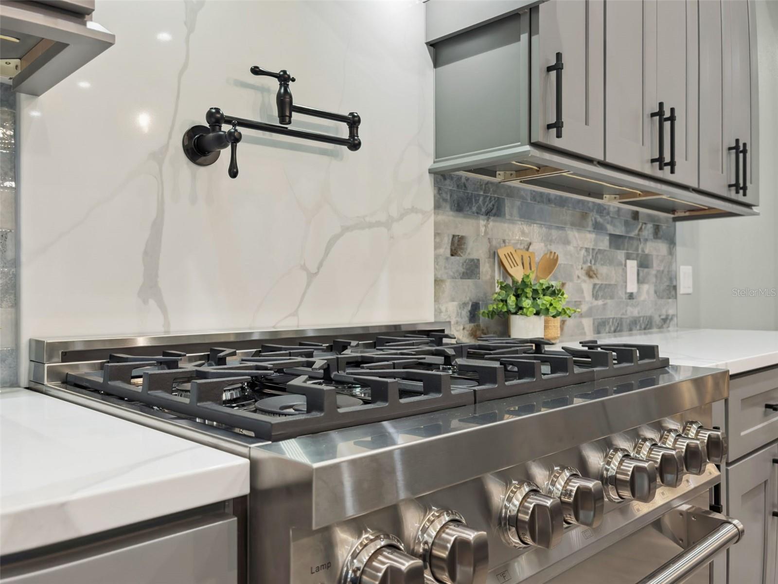 CYPRESSWOOD PALMA CEIA - Residential