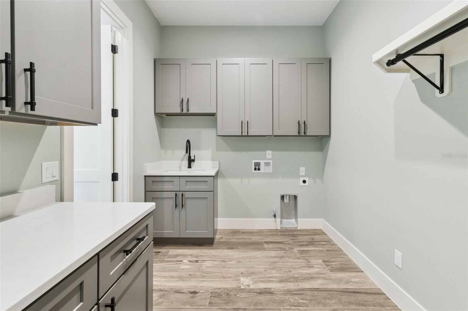CYPRESSWOOD PALMA CEIA - Residential