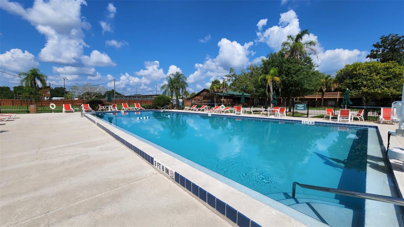 OUTDOOR RESORTS RIVER RANCH INN & COTTAGES PH 01 - Residential