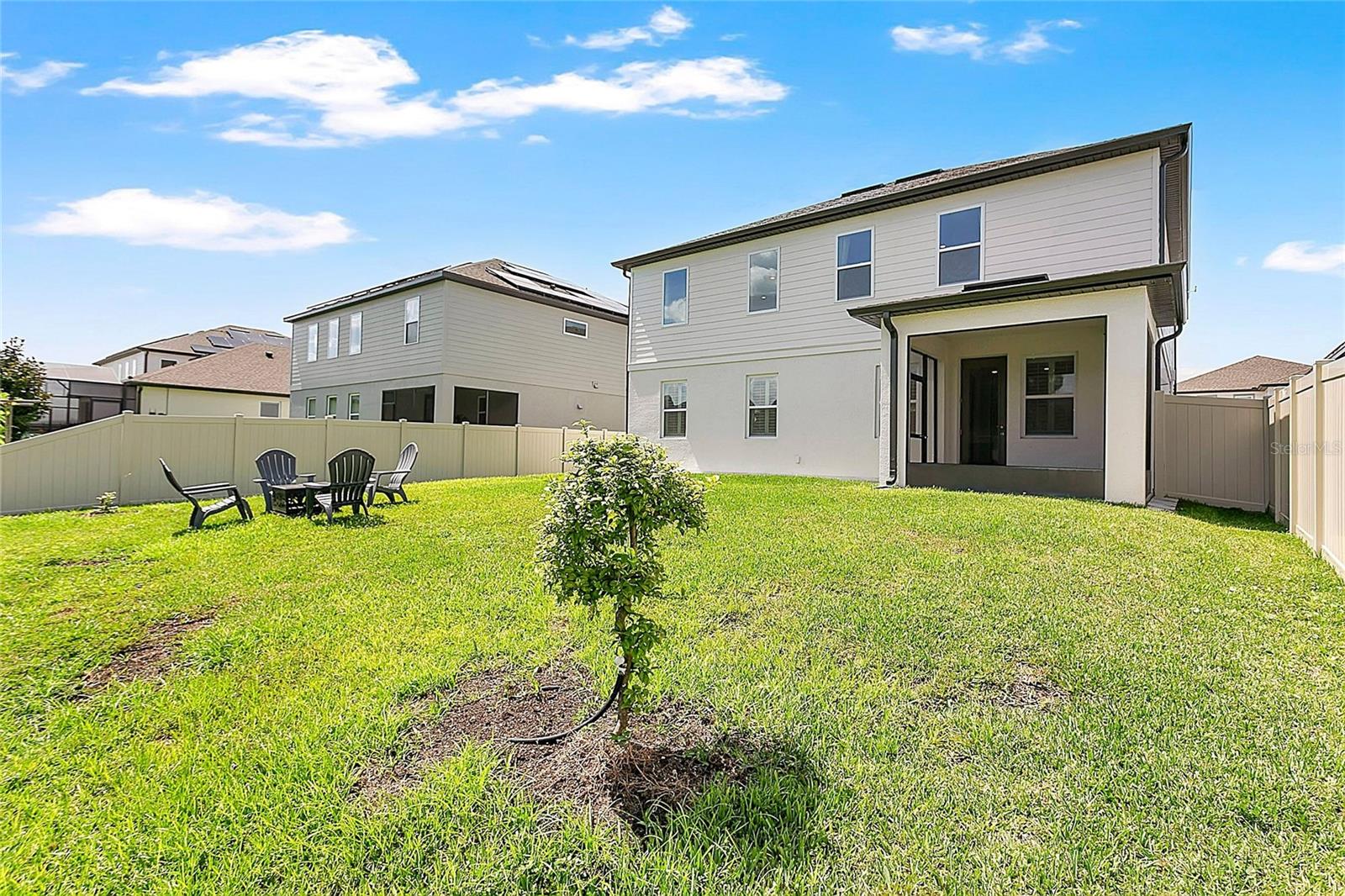 WAVERLY WALK - Residential