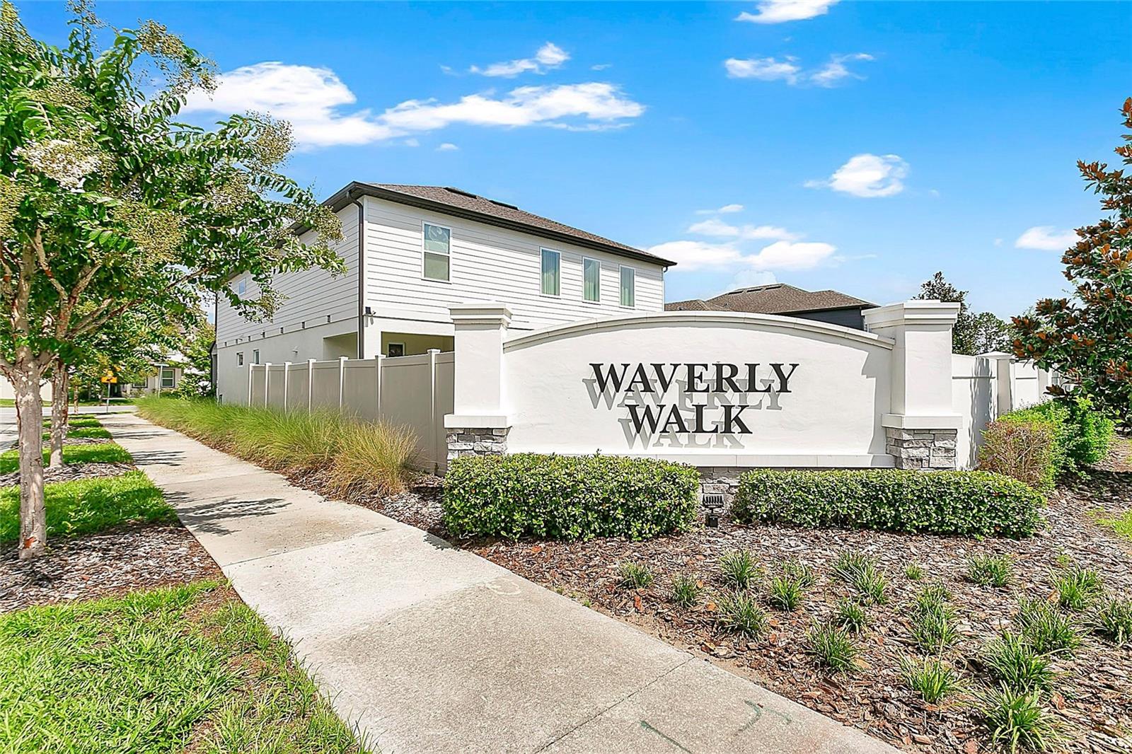 WAVERLY WALK - Residential