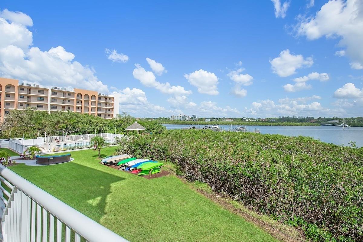 DOLPHIN KEY CONDO - Residential
