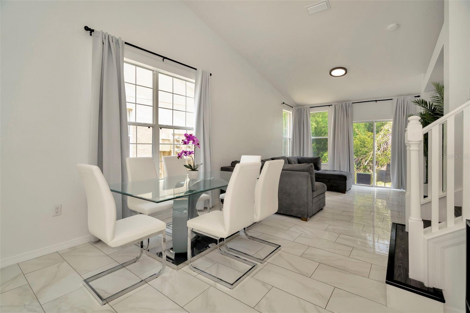 VILLAGES OF BLOOMINGDALE PHASE1 - Residential