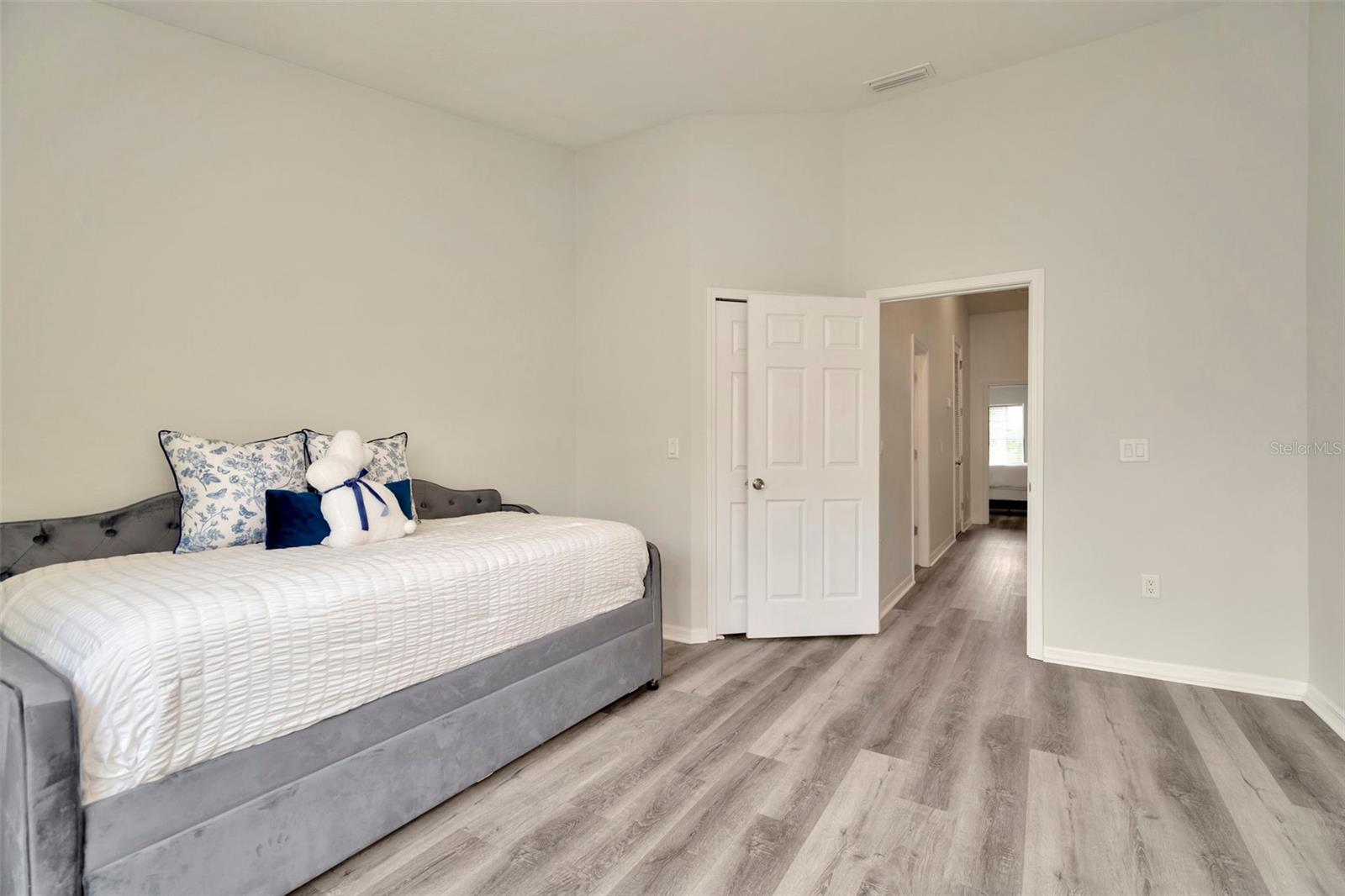 VILLAGES OF BLOOMINGDALE PHASE1 - Residential