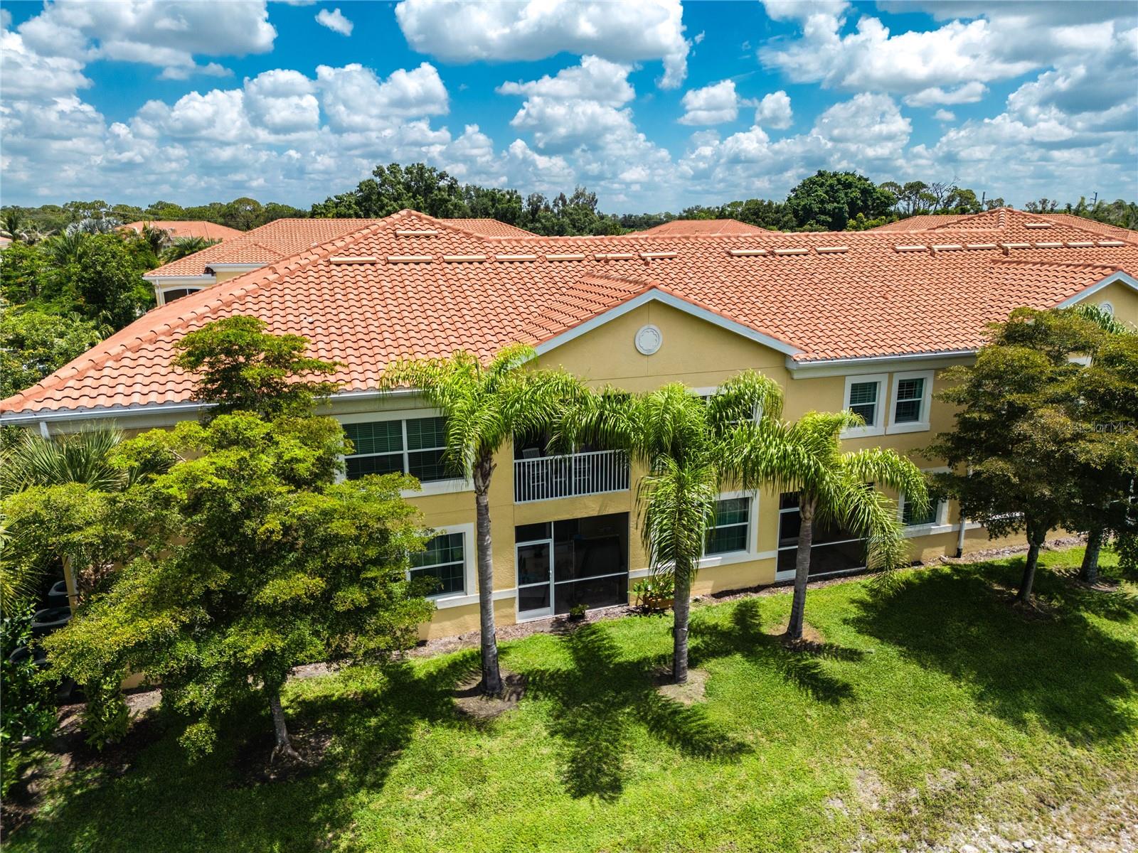BAY STREET VILLAGE - Residential