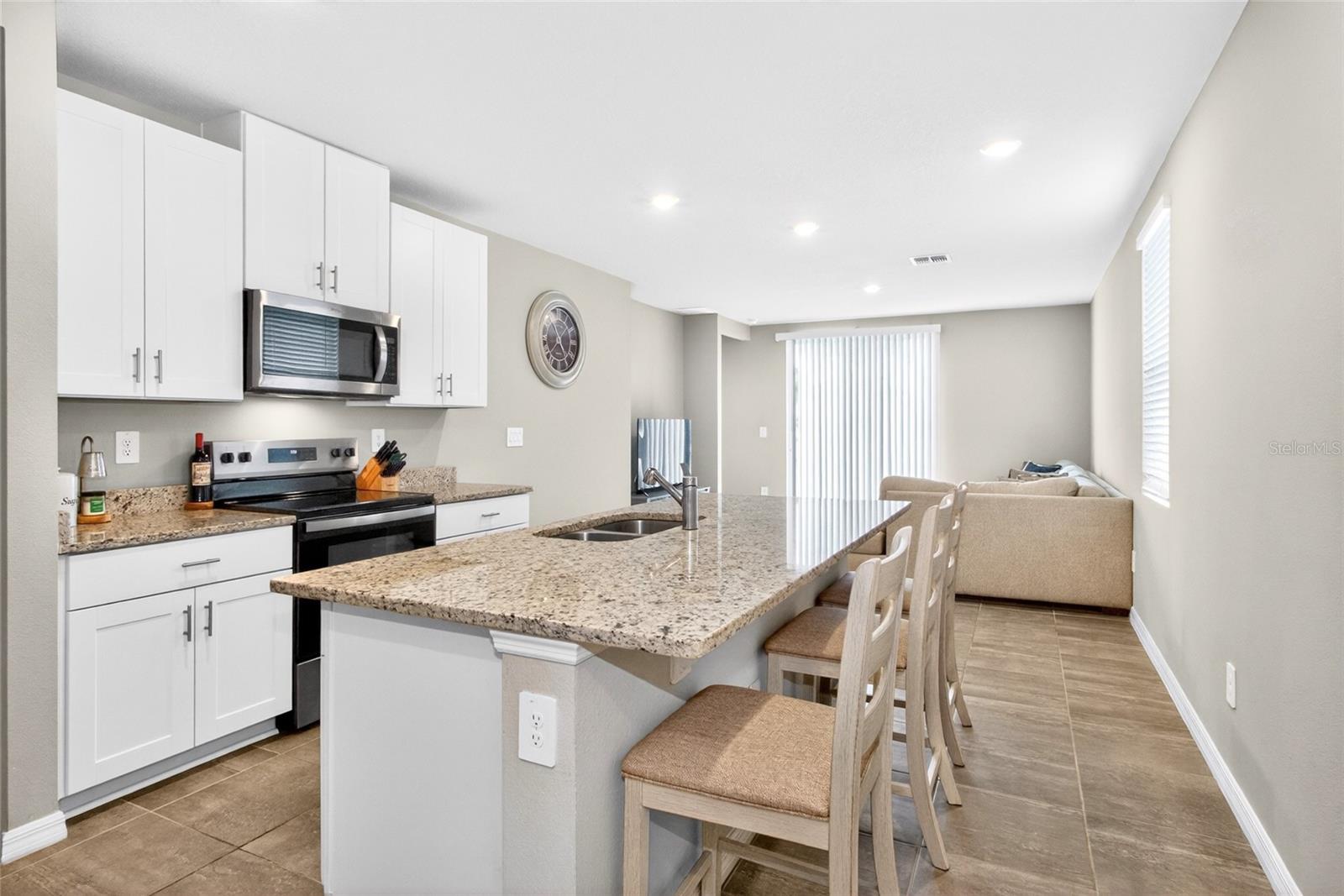 PARK EAST - Residential