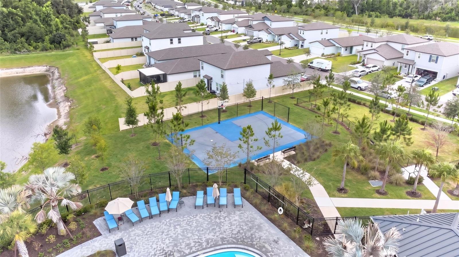 PARK EAST - Residential