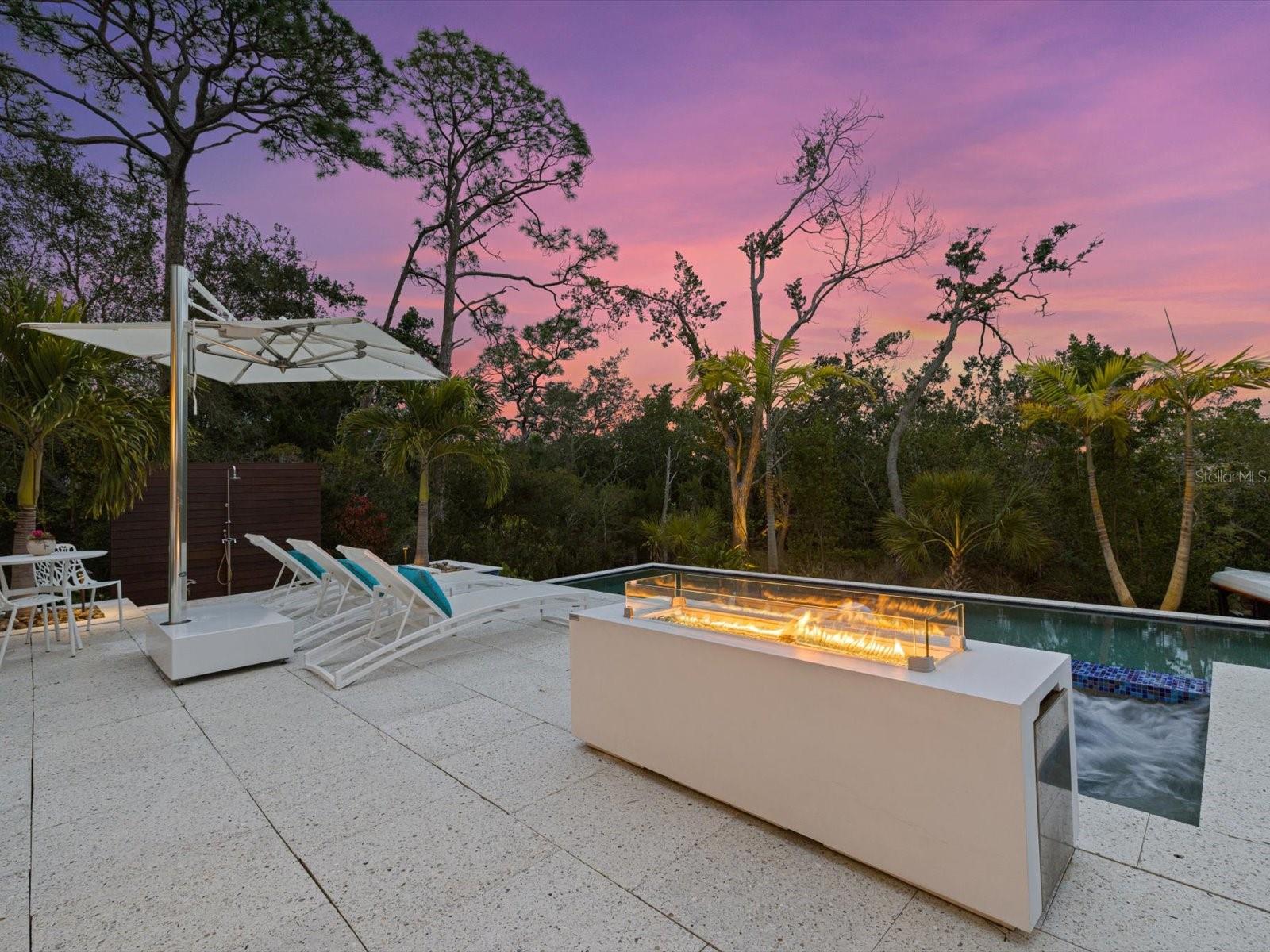 EAGLE POINT CLUB THE - Residential