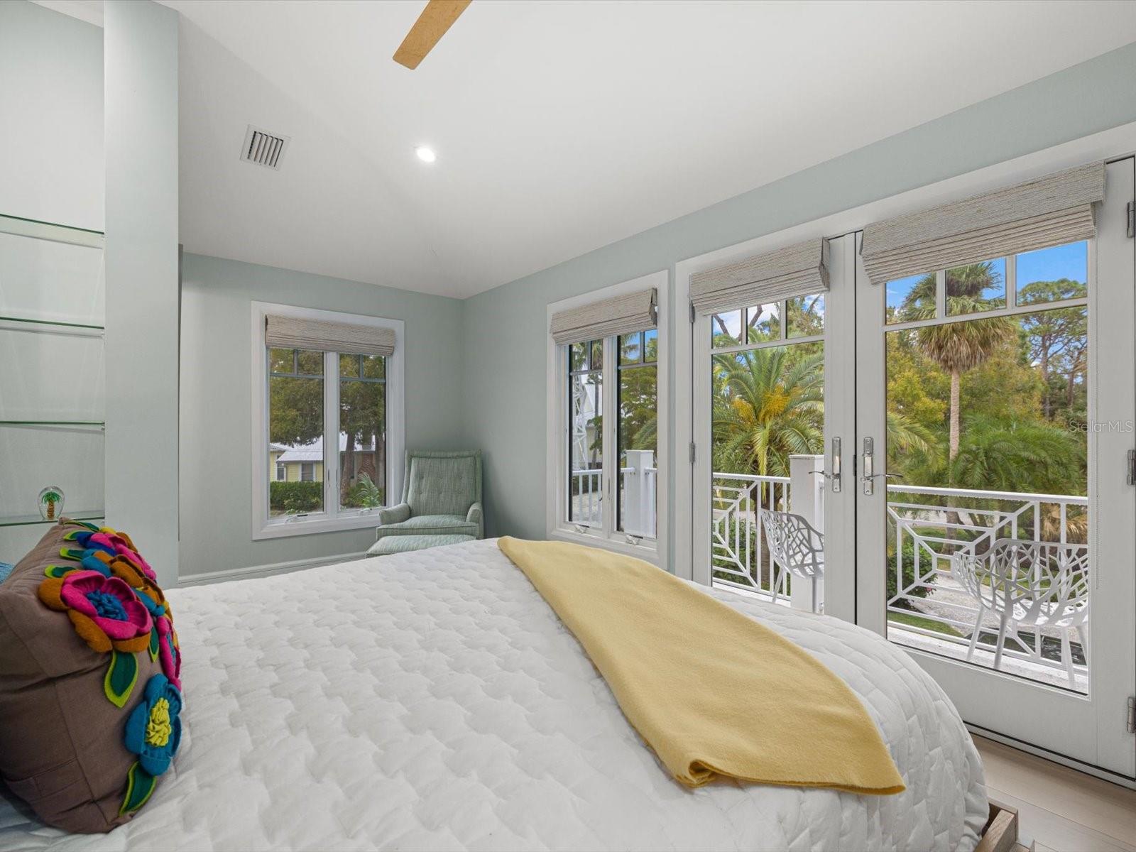 EAGLE POINT CLUB THE - Residential