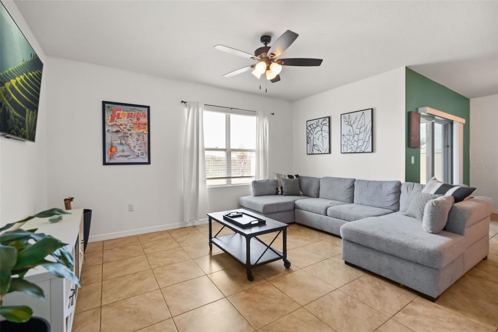 LAKE CHARLES RESIDENCE PH 1B - Residential