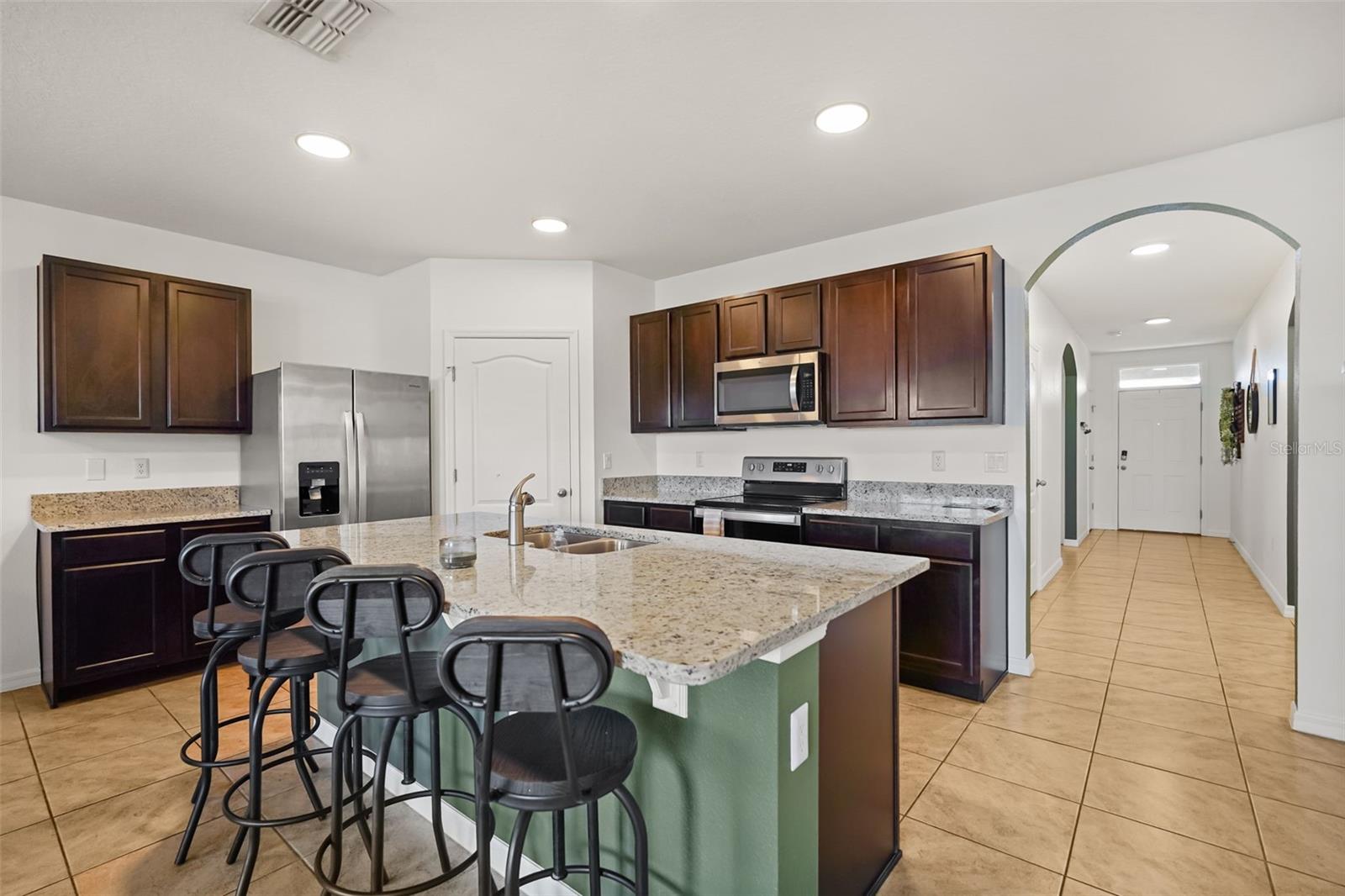 LAKE CHARLES RESIDENCE PH 1B - Residential