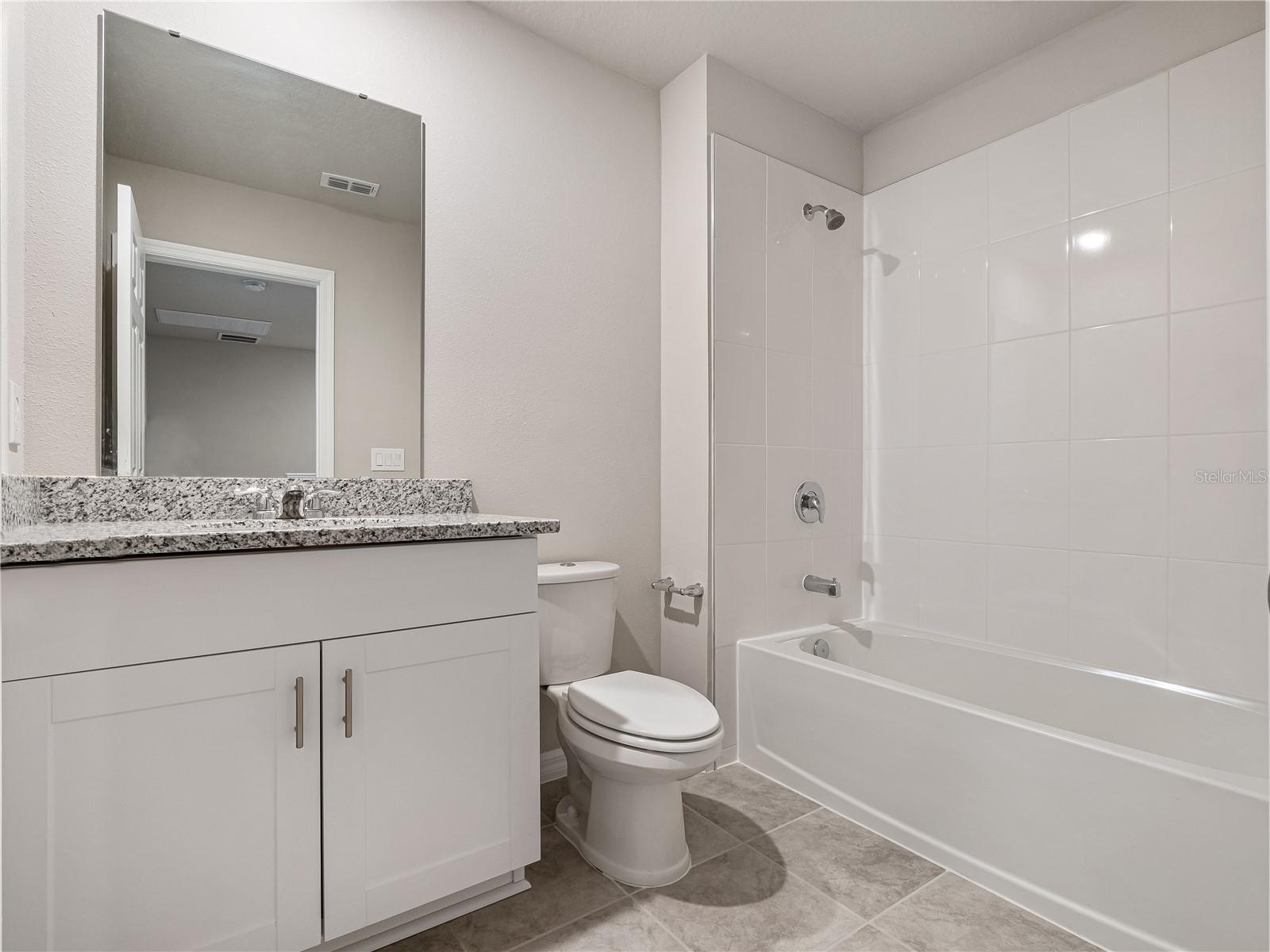 LEGACY UNION - Residential Lease