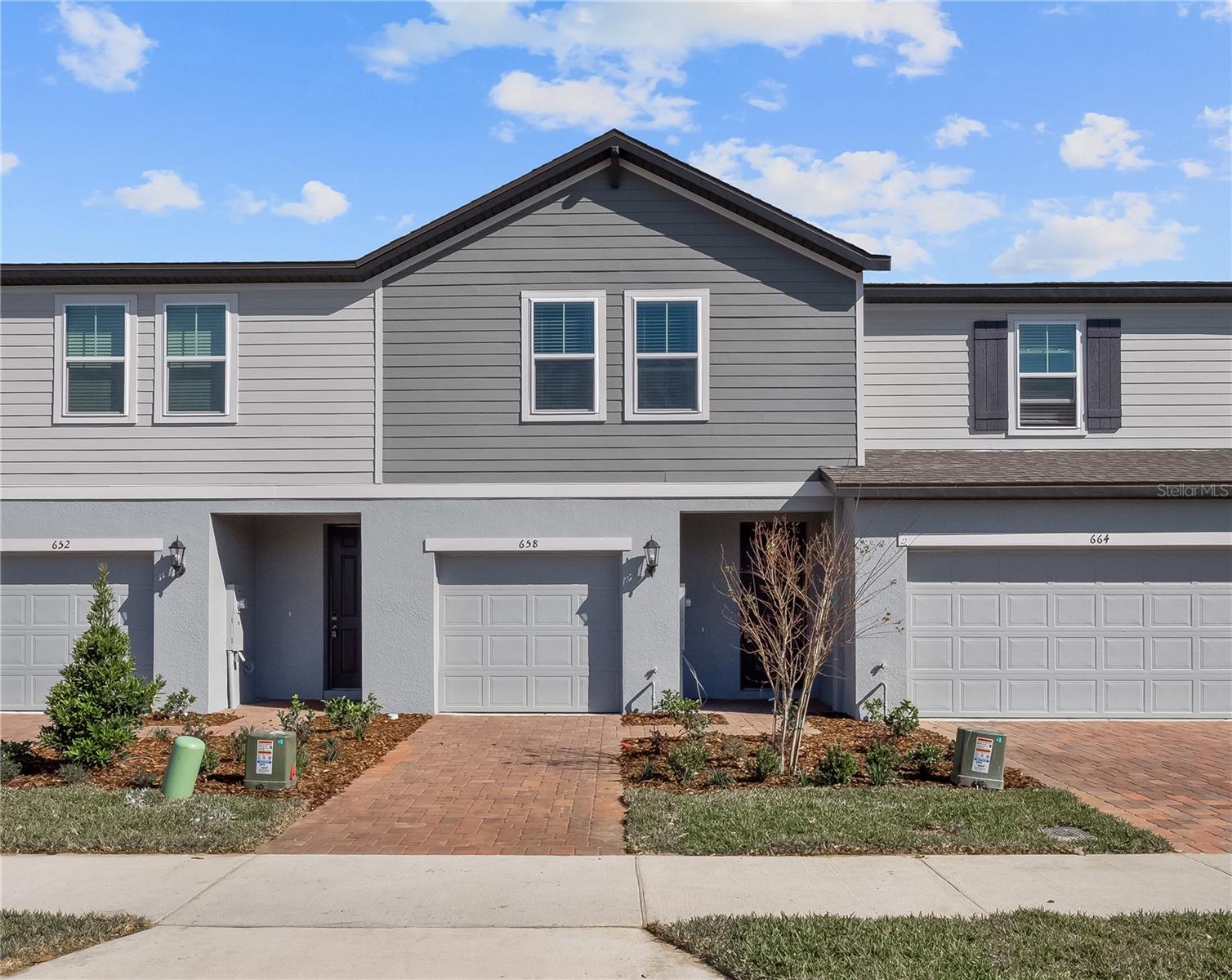 LEGACY UNION - Residential Lease
