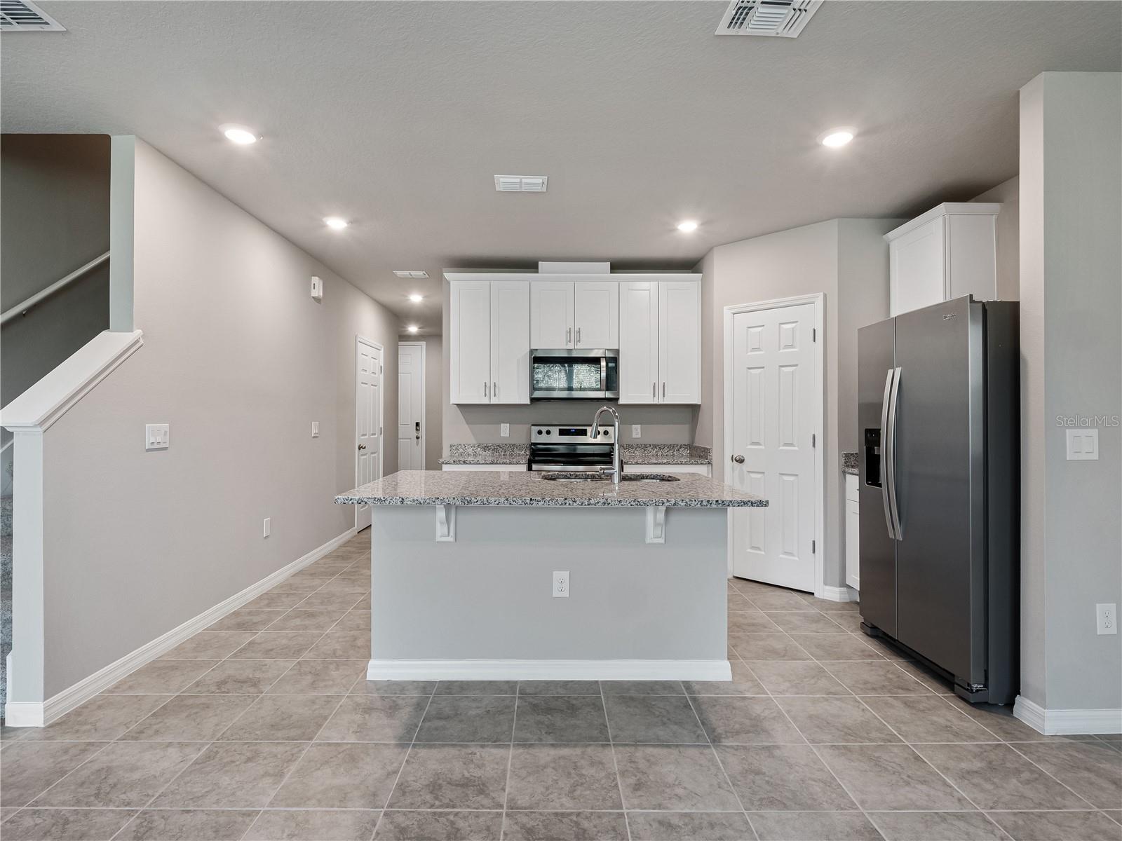 LEGACY UNION - Residential Lease