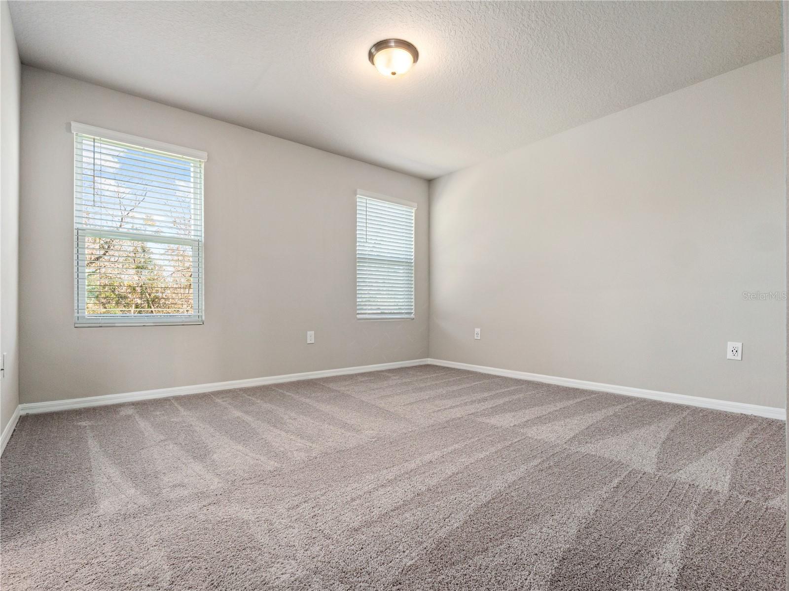 LEGACY UNION - Residential Lease