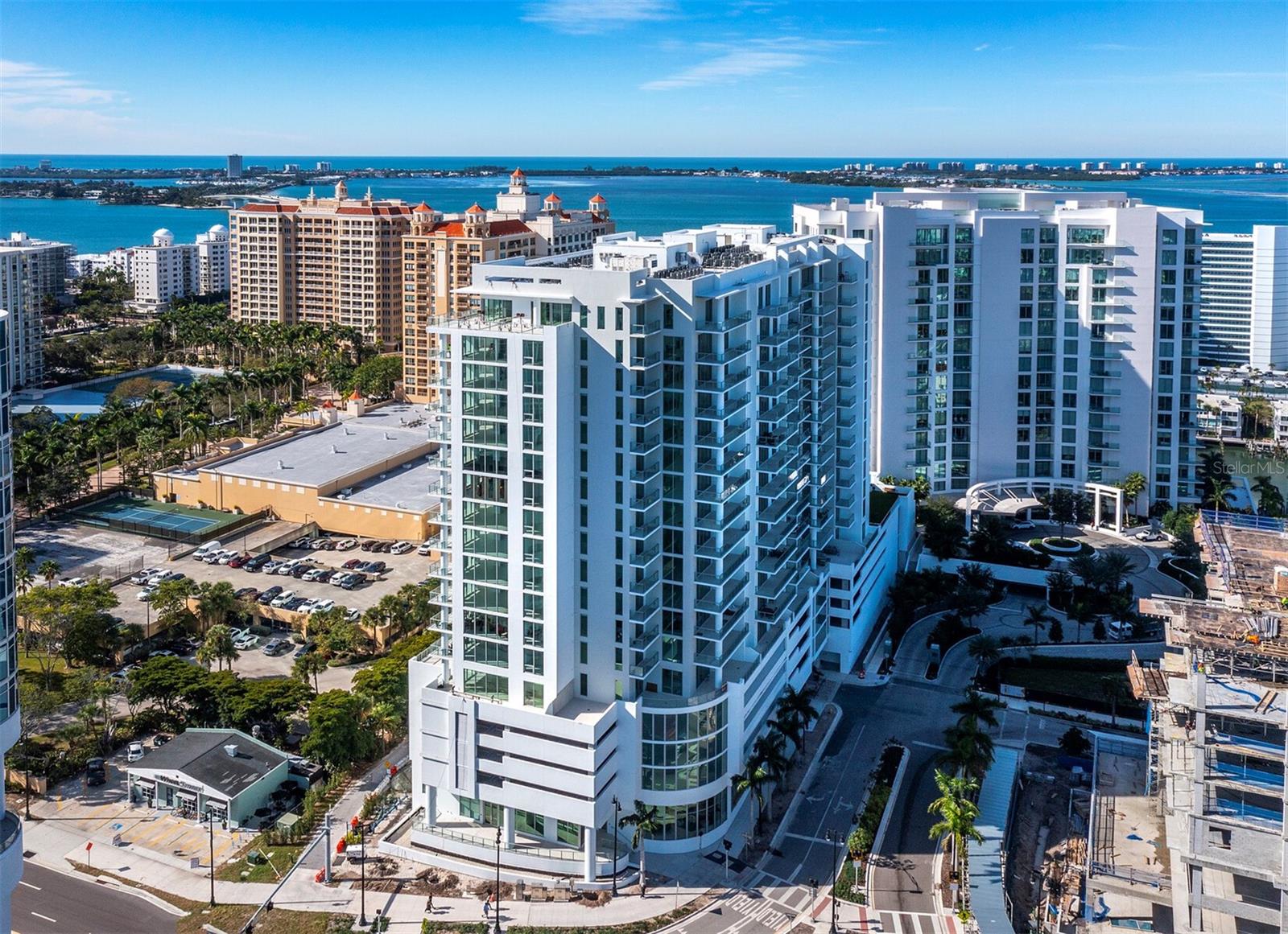 BAYSO SARASOTA - Residential