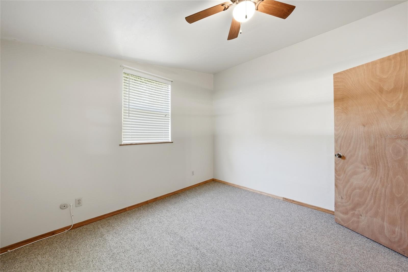 COUNTRY SHORES SEC 01 - Residential