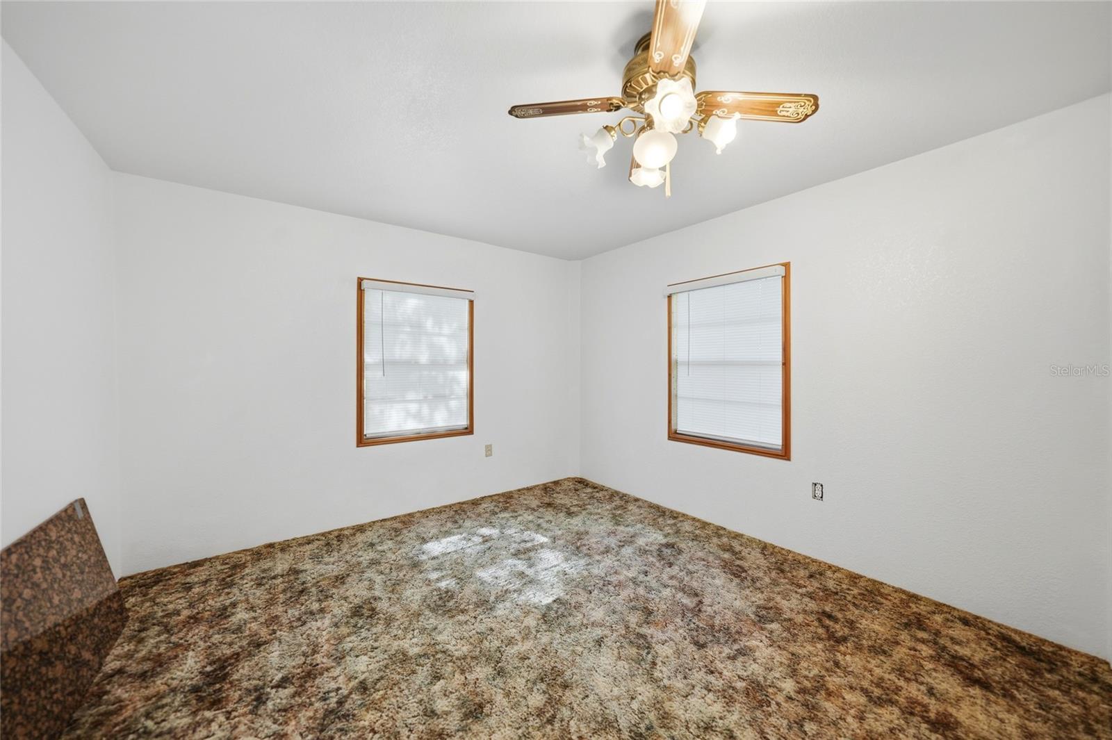 COUNTRY SHORES SEC 01 - Residential