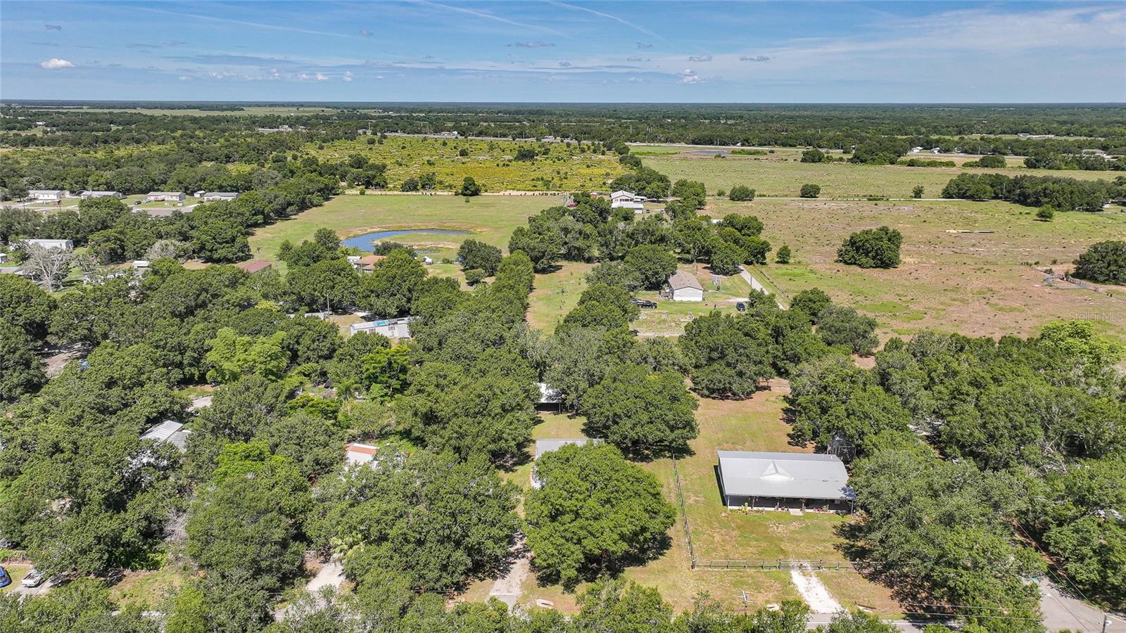 COUNTRY SHORES SEC 01 - Residential